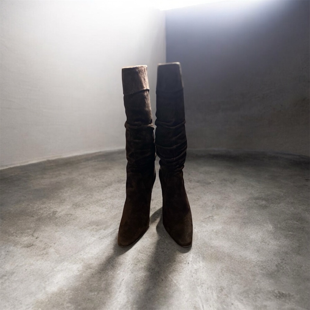 Elegant Brown Suede Women's Boots